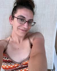 Heather Curley's Instagram, Twitter & Facebook