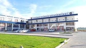 Akdeniz Karpaz Üniversitesi — Öğrenci Topluluğu ve Kampüs Hayatı | Studentra