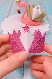Crown Cute Easy Origami Origami Easy Kids Videos Paper In 2020 Cute Origami Paper Crafts Origami Paper Crafts For Kids
