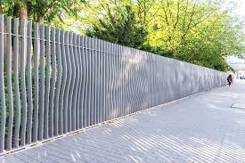 Pin By Danila Petrov On Z Zabor Fence Design Landscape Walls Landscape Design