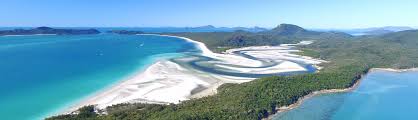 The differences between the two. Ticket To Paradise Whitsundays With Julia Roberts And George Clooney Sailing Whitsundays