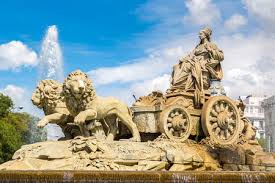 Una experiencia única… ¡va a encantarte! Cibeles Fountain At Plaza De Cibeles In Madrid In A Beautiful Summer Day Spain Stock Photo Picture And Royalty Free Image Image 43360277