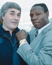 Colin Hart obituary: boxing correspondent for The Sun