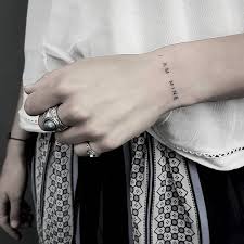 I Am Mine By Fraukekatze Essen Via Tattoofilter For Mor Small Tattoos Wrist Tattoos For Guys Tattoo Artists