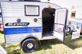 If you've been looking for a camper in which a whole family can sleep and that still has room for a bathroom, don't overlook the jay sport by jayco. 10 Best Mini Camper Trailers Under 10 000 In 2021