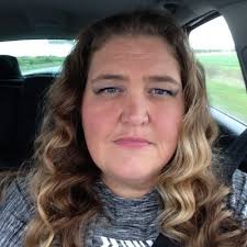 Marie Bishop Artist/Author (@mazblondie)