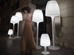 Vondom Tisch Aussenlampe Led Stehleuchte Beleuchtungsideen
