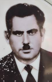 My great-grandfather sporting a "unique" style of facial hair (1960s,  Croatia) : r/TheWayWeWere