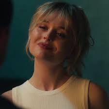 Emily Reider's Instagram, Twitter & Facebook