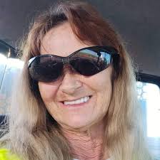 Humor about neighborhood addiction in Lakeland