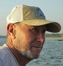 Bobbie Landis's Instagram, Twitter & Facebook