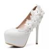 Nicole, scarpe da sposa modello chanel con tacco largo e cristalli. 1