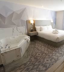 Maria ritchie the location was great on 14th ave. Accommodations Near Calgary Airport Days Inn By Wyndham
