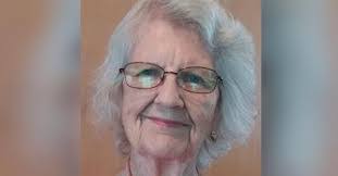 Chris Symonds's Instagram, Twitter & Facebook