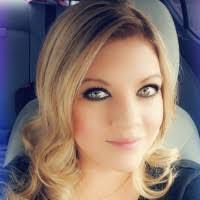 Rebecca Maynes's Instagram, Twitter & Facebook