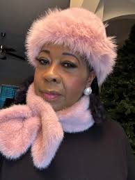 I'm so happy. I got the boys in their plushie versions 🥹💗