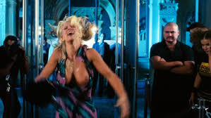 Jenny mccarthy's dirty love will be released theatrically in the us on september 23, 2005. Jenny Mccarthy Etc Dirty Love 2005 Hd 720p Web Topless Hqcelebcorner