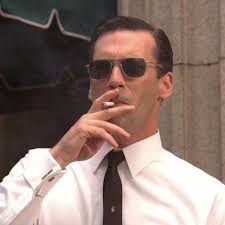 Akari🧜🏻‍♀️❣️ (@AlexMro09)