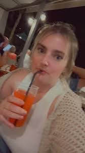 Nicole Griffey's Instagram, Twitter & Facebook