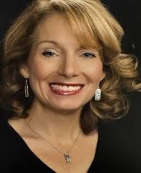 More exciting news! So excited to welcome a Lowcountry painter- Mary Segars!  More