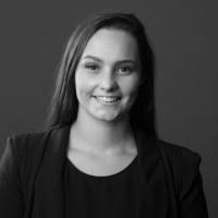 100+ perfiles de «Dayna»