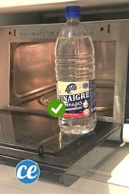 Attention à bien essorer votre balai au risque de trop imbiber sauf si votre solution de nettoyage comporte de la javel, au risque de créer un gaz toxique ! 31 Utilisations Du Vinaigre Blanc Pour Economiser Au Quotidien