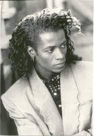 Deborah Ronchetti's Instagram, Twitter & Facebook