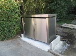 mulltonnenverkleidung aus edelstahl mit schragdach auch als kleingarage zu verwenden mulltonnenverkleidung mulltonnenhaus mulltonnenbox