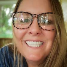 Crystal Hooks 🇺🇲 (@crystalhooks1976)