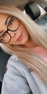 Darian Taylor Lundy (@DarianEmilly)