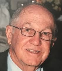 Catherine Coolidge's Instagram, Twitter & Facebook