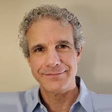 Aurora Huber's Instagram, Twitter & Facebook