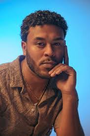 Malik Cruz's Instagram, Twitter & Facebook