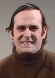 Monty Python's Flying Circus 3.2 Ford Popular' (1972)