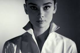 Audrey Hepburn Wallpapers Pictures Images When my friend kenzie asked if i would design a wallpaper for her, i knew instantly that it had to be makeup related. audrey hepburn wallpapers pictures images