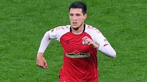 Schlotterbeck ✓ finden sie peter schlotterbeck. Freiburg Schlotterbeck Wieder Fast Der Alte Kicker