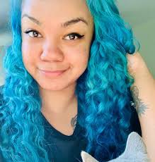 Terrible photo but can anyone explain why my virgin hair goes from grey to  black to grey to black? I think the printer ink in my head ran out for this  strand....