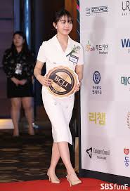 바보 — пабо — дурак. Eí¬í†  ê¹€ì†Œí˜œ ì˜¤ëŠ˜ì€ ì—°ê¸°ìžë¡œ ì‹œìƒì‹ ì°¸ì„ Sbsì—°ì˜ˆë‰´ìŠ¤