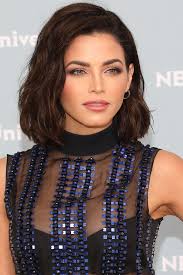 You can make the curls in control if you can have the hair in simple layers. 20 Best Short Curly Hair Ideas Short And Curly Hairstyles