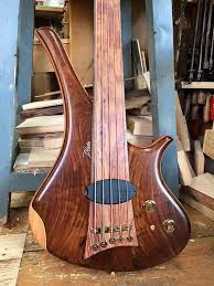 This is the latest creation from the german master luthier gerald marleaux and also one of his most special basses ever. Pin On Musical Instrument Guitar