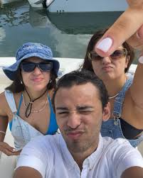 Next up we have the Chimes' diehard Swiftie: Yamil Hernández🤩 Yamil spent  his summer back home in Puerto Rico and spent time with family and friends.  He had his first boat trip