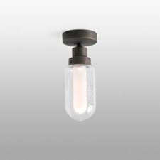 Découvrez un large choix de vasques, de robinetterie, d'accessoires et de meubles pour votre salle de bains. Plafonniers Salle De Bain Luminaires Online Luminaires Plafonniers Salle De Bain