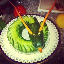 Photo By Vanilize A Cucumber Dragon Was Just One Way Our Culinary Staff Showcased Their Talents At Cafesi Fingerfood Kinder Kreatives Essen Essen Fur Kinder