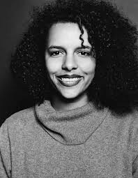 SCHWERPUNKT FEMINISMUS