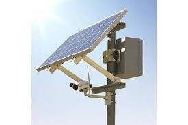 La marque fournit en effet avec sa caméra une station connectée qui permet d'y raccorder un disque dur ou une carte. Camera De Surveillance Amc Kit Camera Solaire Autonome 3g Waterproof Exterieure Hd 1080p Panneau Solaire Batterie Et Fixation Mat Avec Carte Micro Sdxc 128go Darty