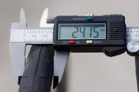 Ainsi, un pouce en 1956 a été fixé globalement à 0,0254 mètres. Dimensions Et Correspondances Des Pneus Et Jantes Velo Matos Velo Actualites Velo De Route Et Tests De Materiel Cyclisme