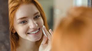 Having acne can feel devastating for a teenager. 13 Tips For Managing Teen Acne Mayo Clinic Health System