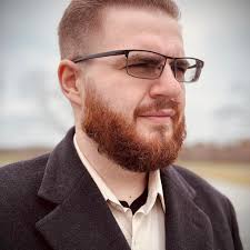 Why do raider players run least likely to be targeted?