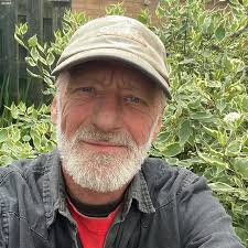 If you live two miles from me, I'd get my car and drive over to you  contribute the queen