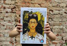 Zgrabne, pełne wdzięku, na wysokich, skośnych nóżkach. Frida Kahlo Symbol Meksyku I Feminizmu Blog Inspiracje Aktualnosci Posters Pl
